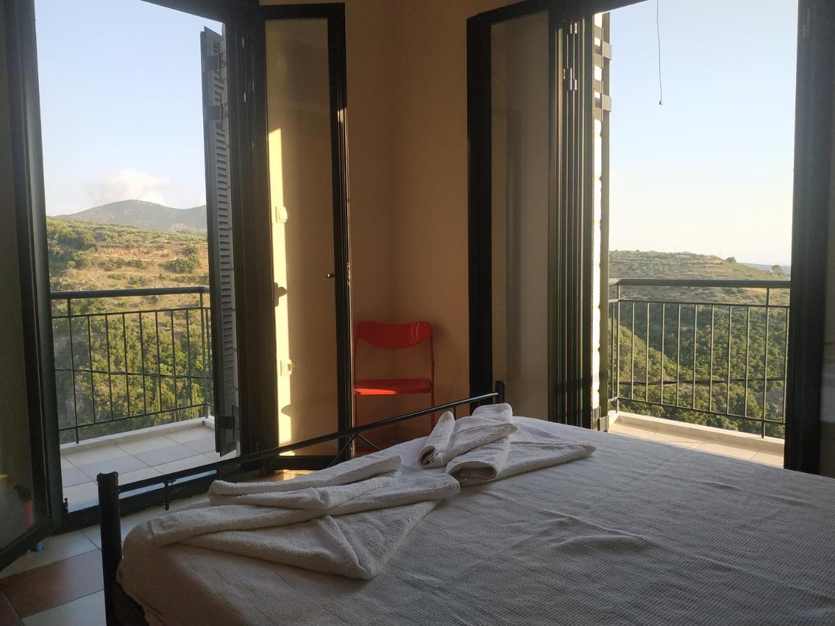 Papadeas Villas Megali Mantineia エクステリア 写真
