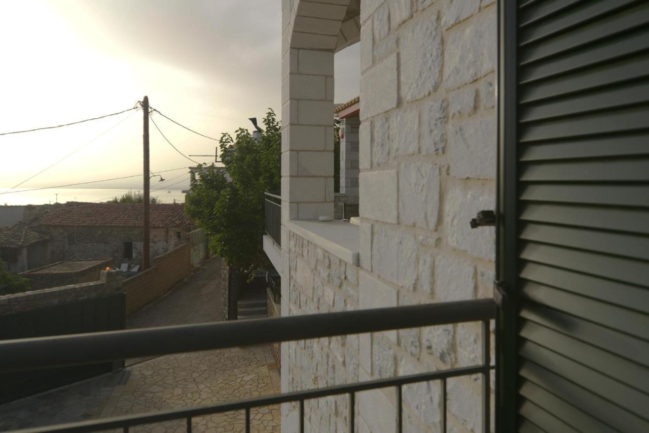 Papadeas Villas Megali Mantineia エクステリア 写真